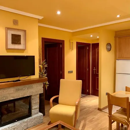 El Pino De Apartman Cerler